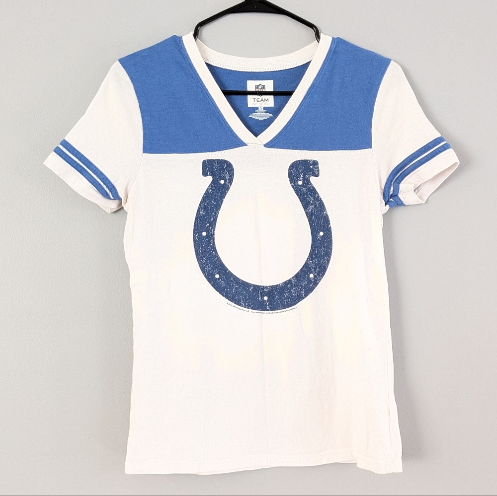NFL Team Apparel Indianapolis Colts Women's V-Neck T-Shirt Medium White‎ Blue